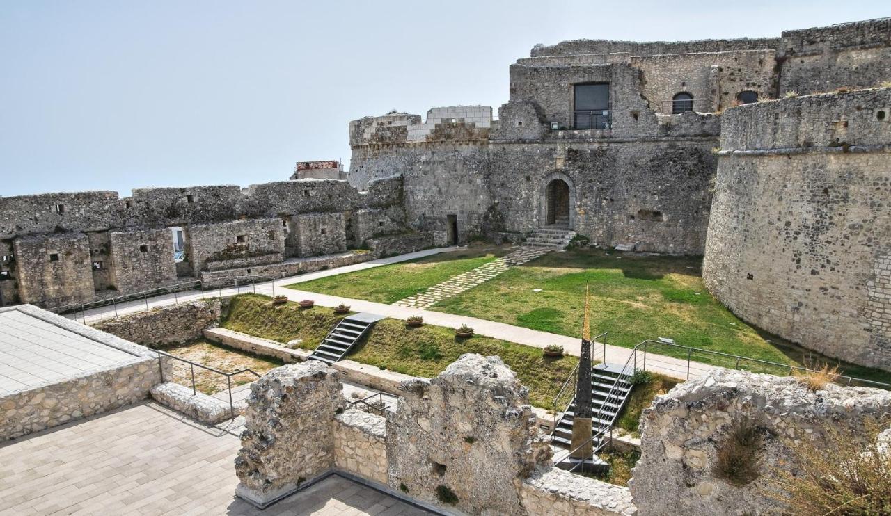 Relais Del Corso Panzió Manfredonia Kültér fotó