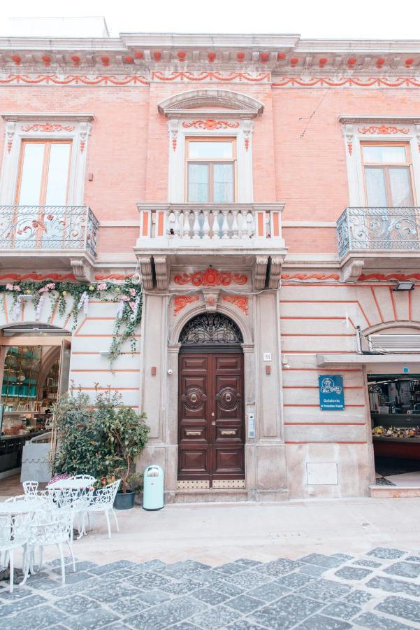 Relais Del Corso Panzió Manfredonia Kültér fotó